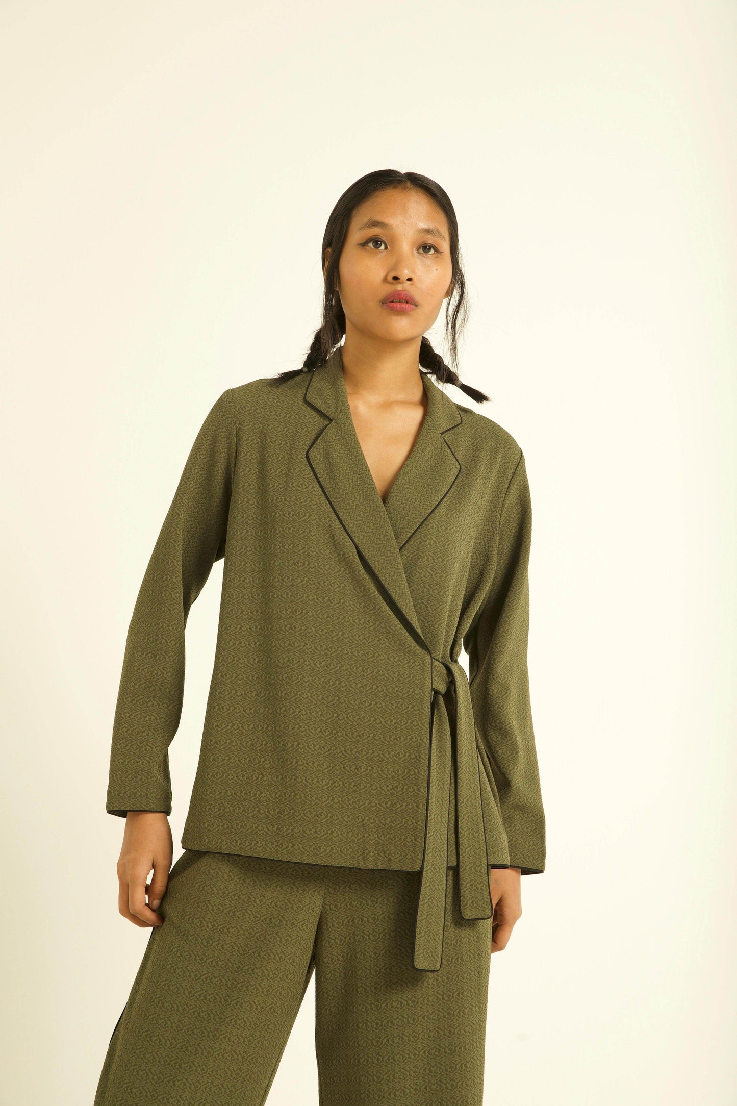 OLIVE GREEN SIDE TIE TOP - dash and dot
