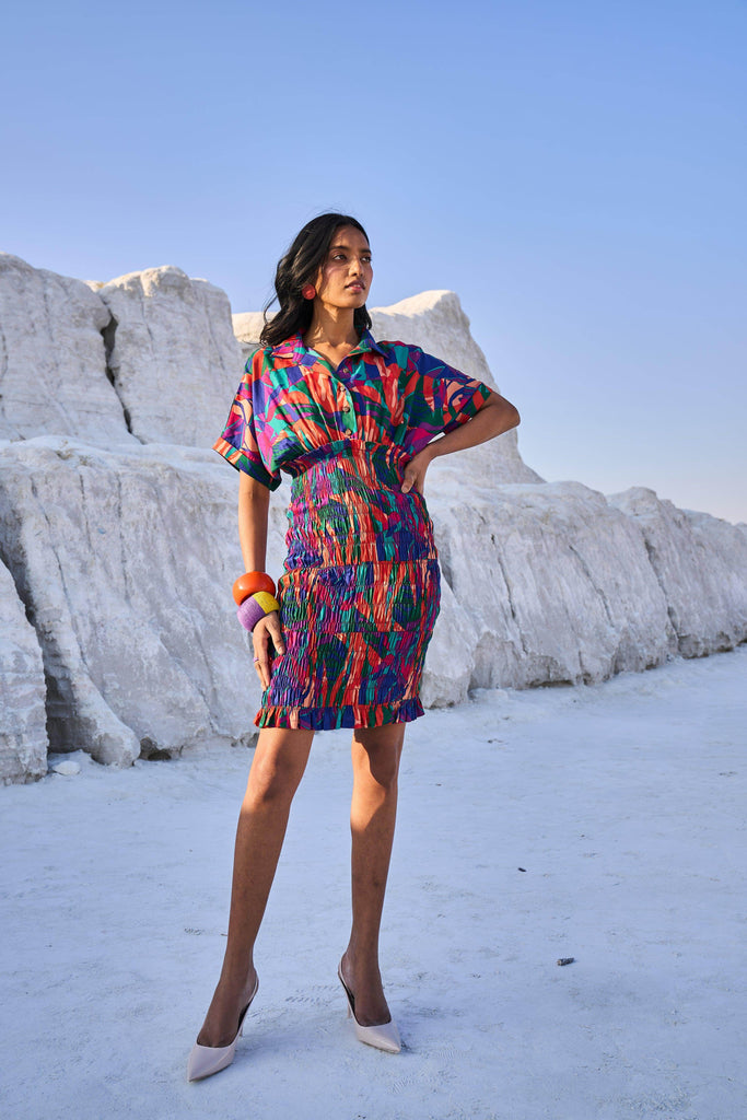 ABSTRACT SMOCK SHIRT DRESS - dash and dot dash and dot