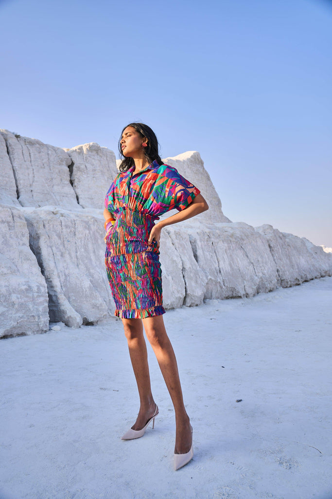 ABSTRACT SMOCK SHIRT DRESS - dash and dot dash and dot
