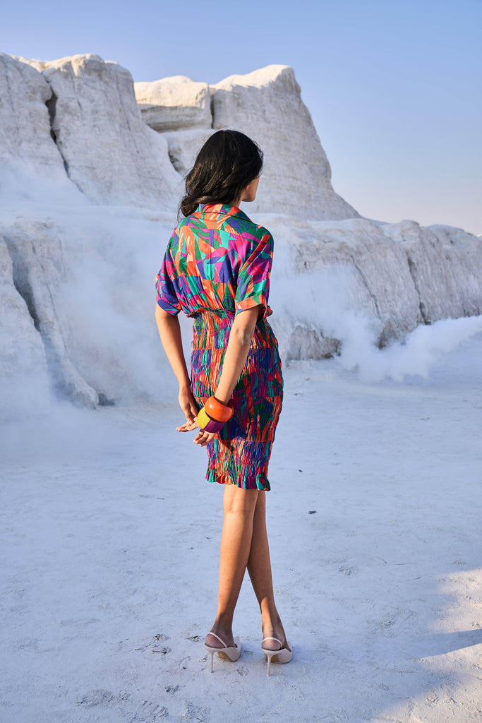 ABSTRACT SMOCK SHIRT DRESS - dash and dot dash and dot