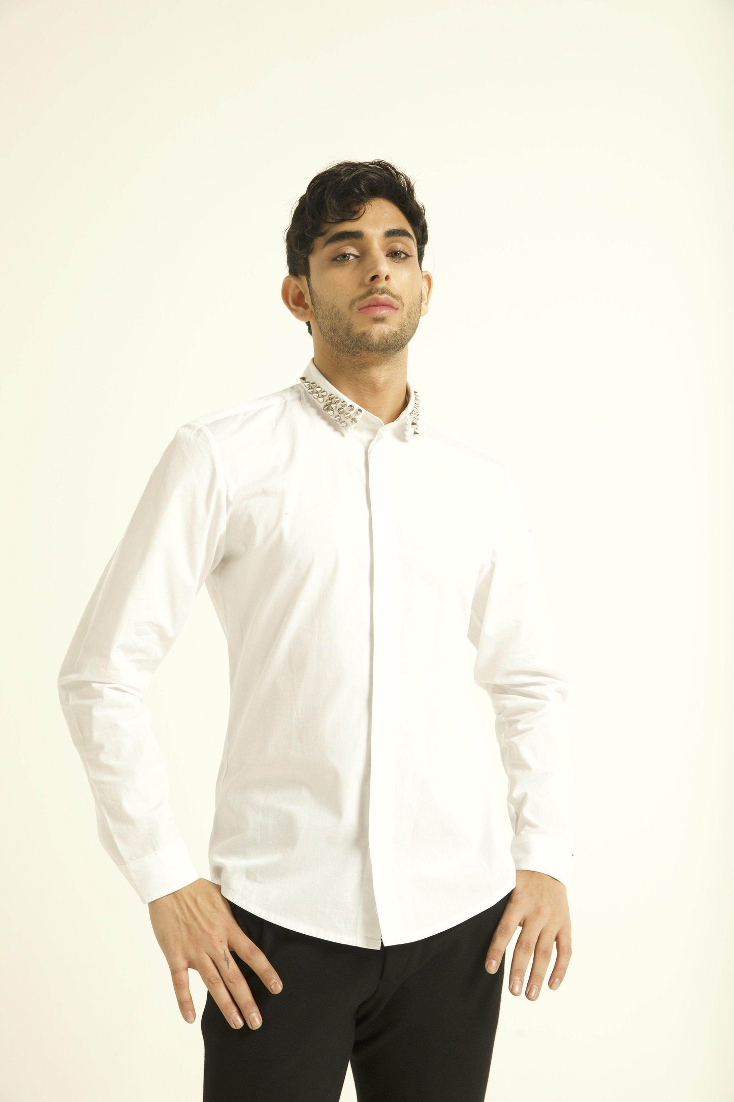 STUD COLLAR SHIRT - dash and dot