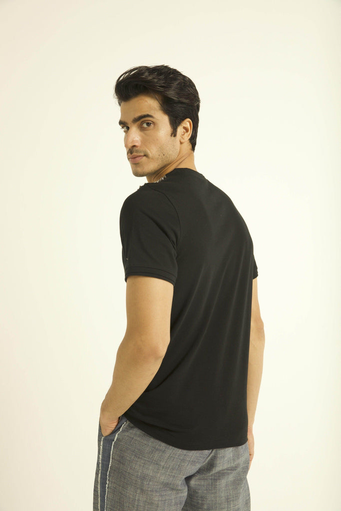 STUD TEE - dash and dot dash and dot