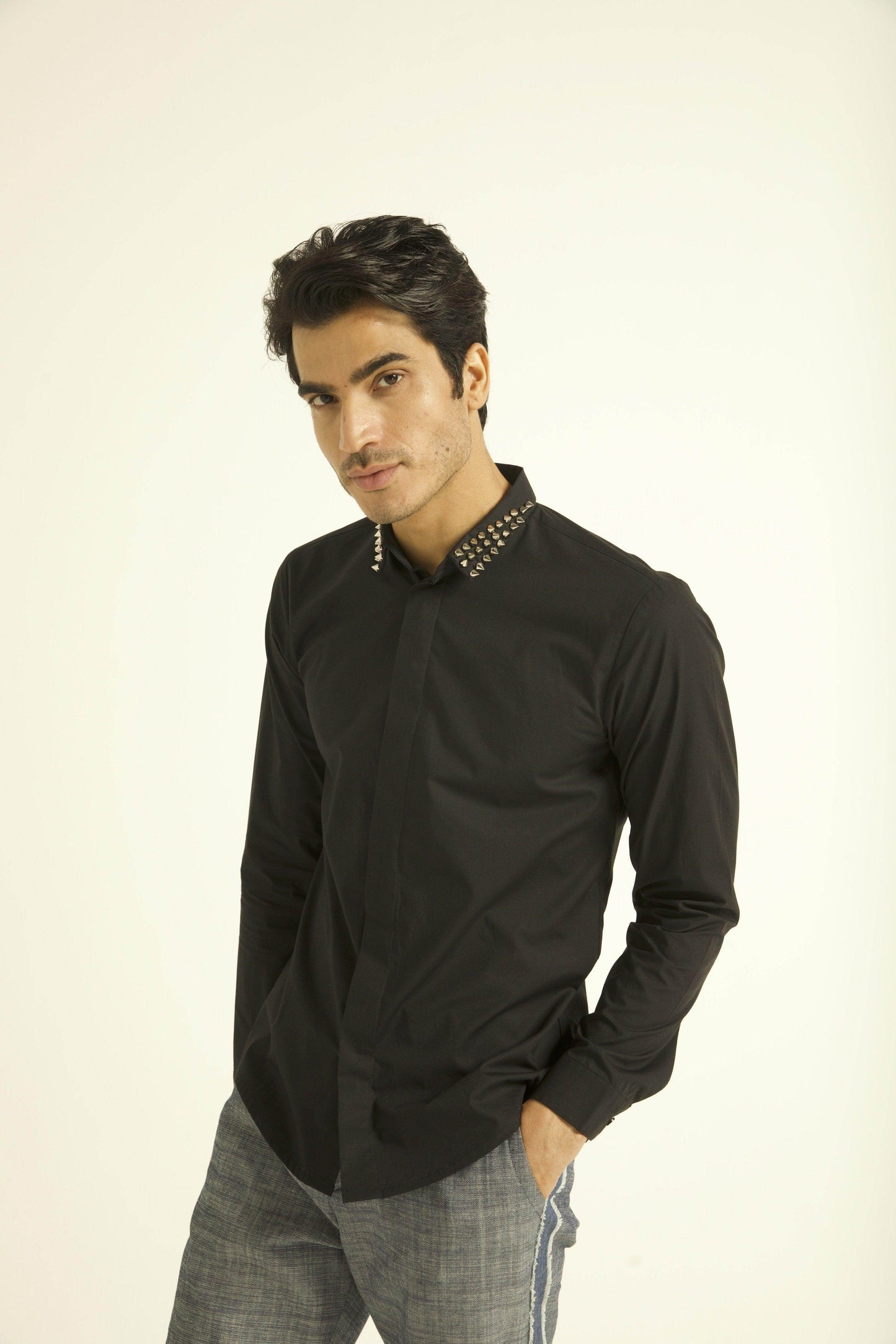 STUD COLLAR SHIRT - dash and dot