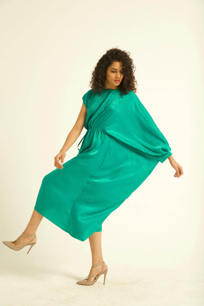 SINGLE SLEEVE DRAPED MIDI - dash and dot dash and dot