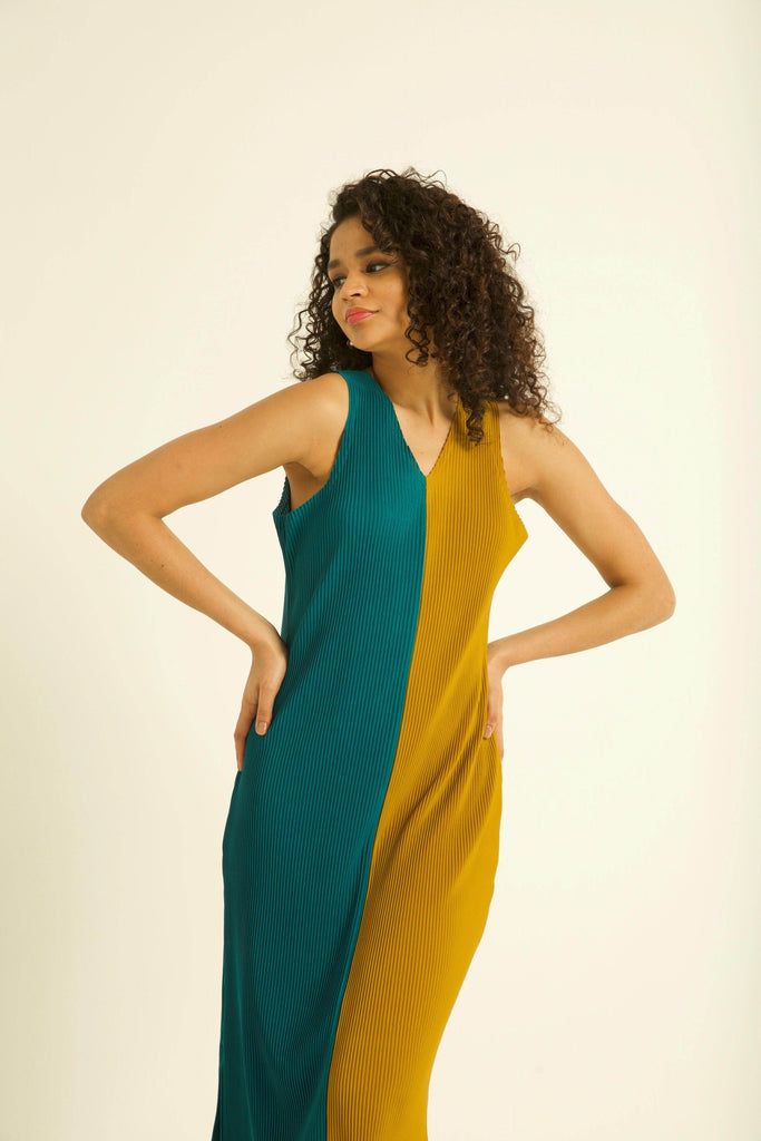 HALF-AND-HALF PLEAT MIDI - dash and dot dash and dot