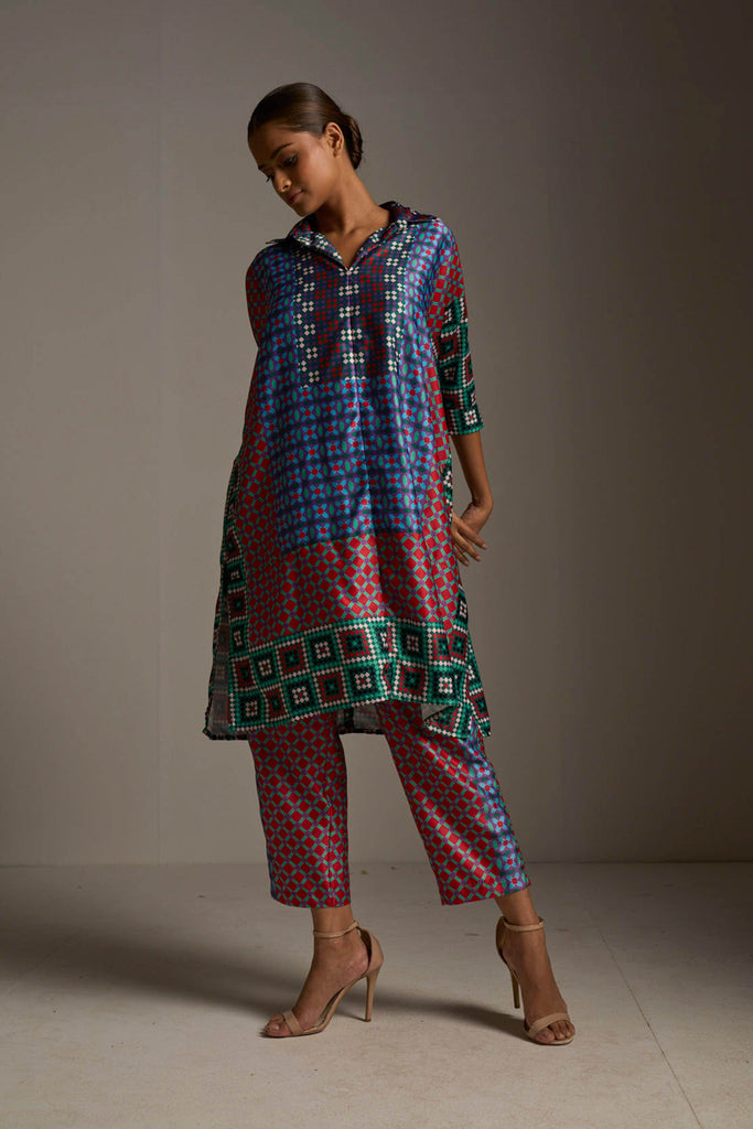 BOXY TILE PRINTED TOP - dash and dot dash and dot