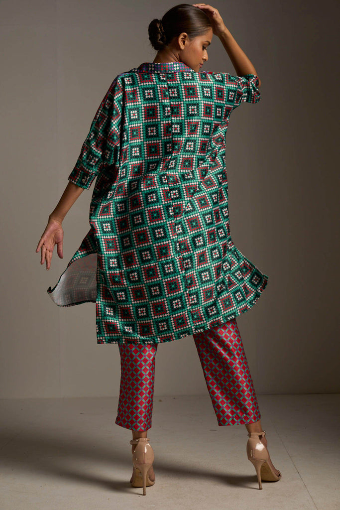 BOXY TILE PRINTED TOP - dash and dot dash and dot