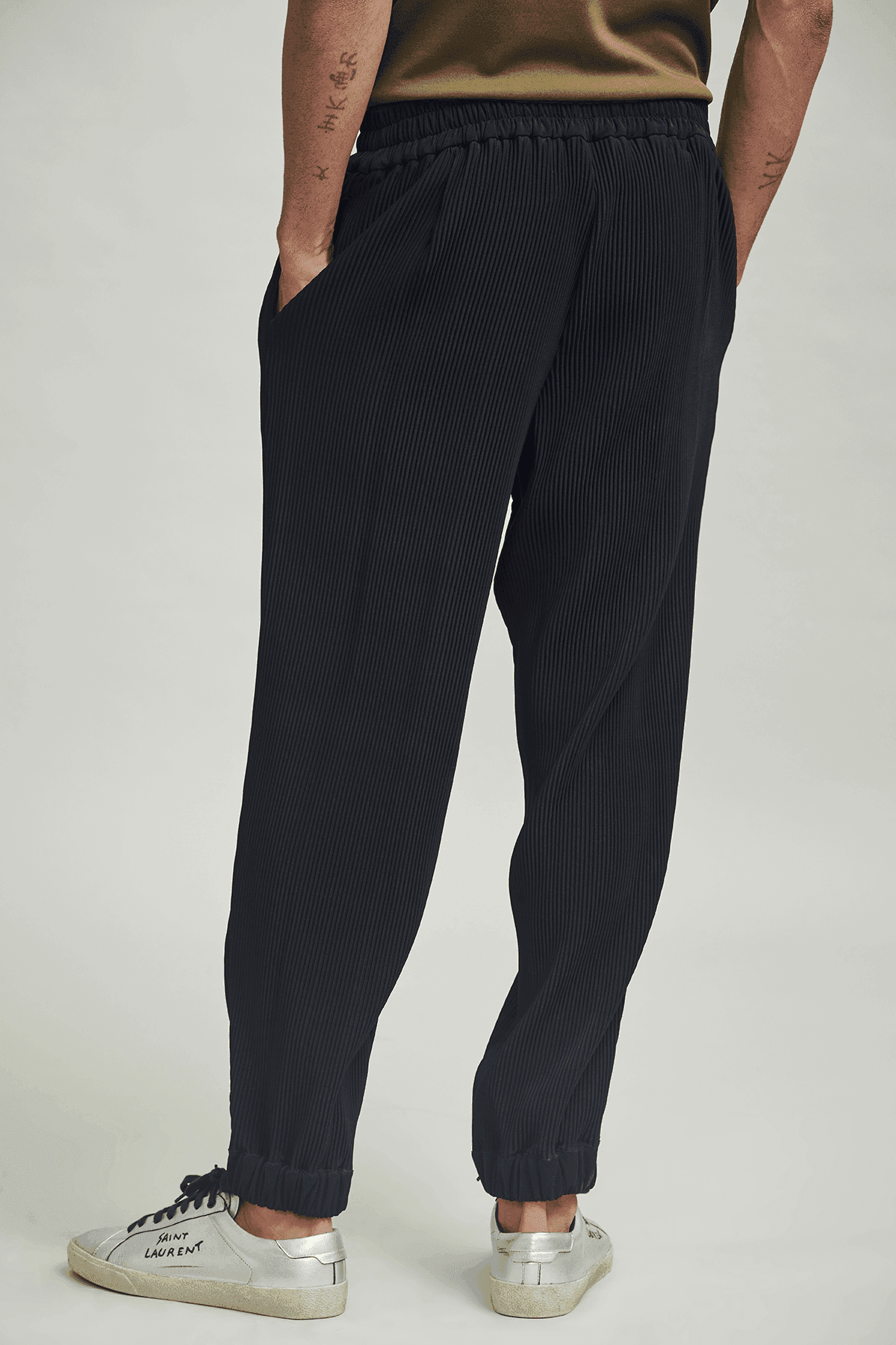 PLEATED JOGGER - dash and dot