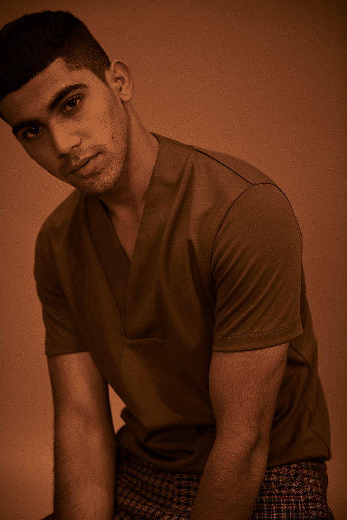 OVERLAP V POLO - dash and dot dash and dot