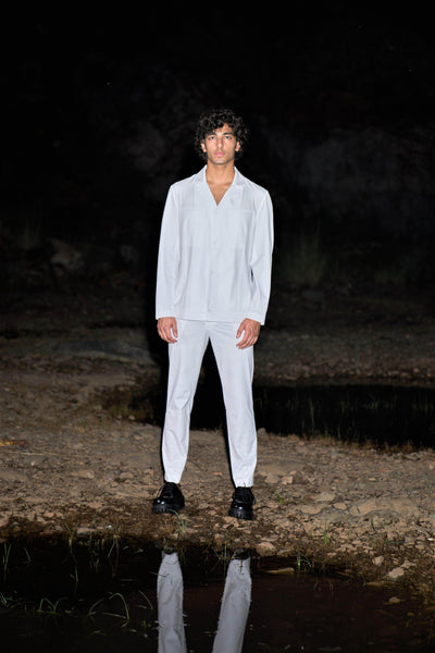 WHITE BLAZER - dash and dot