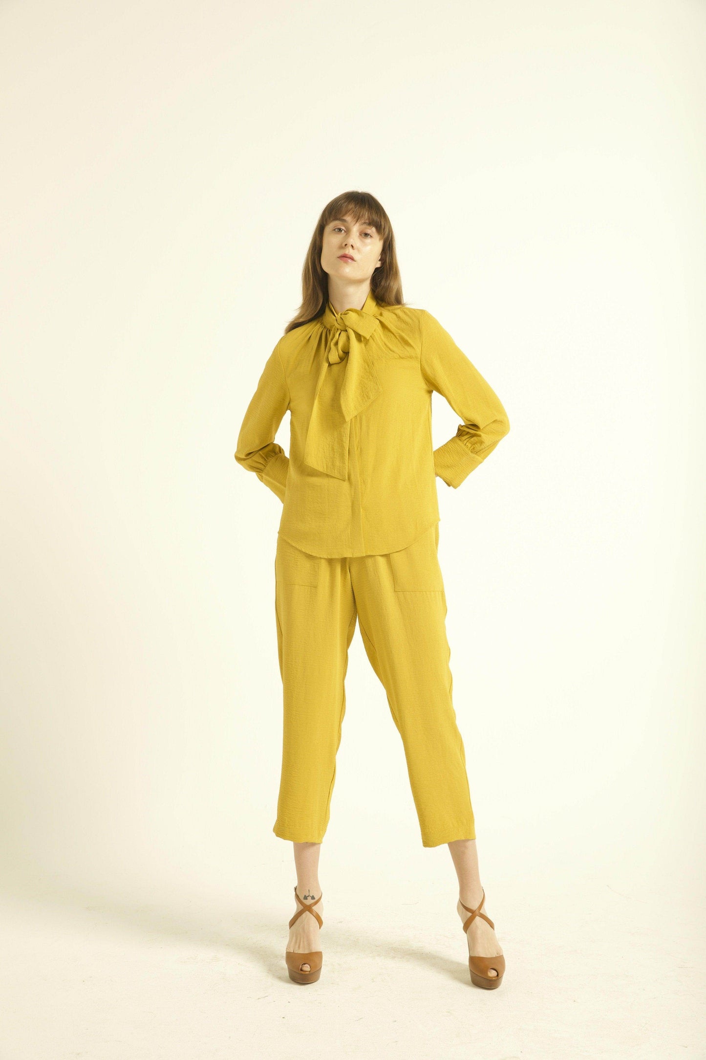 MUSTARD TAPERED PANT - dash and dot
