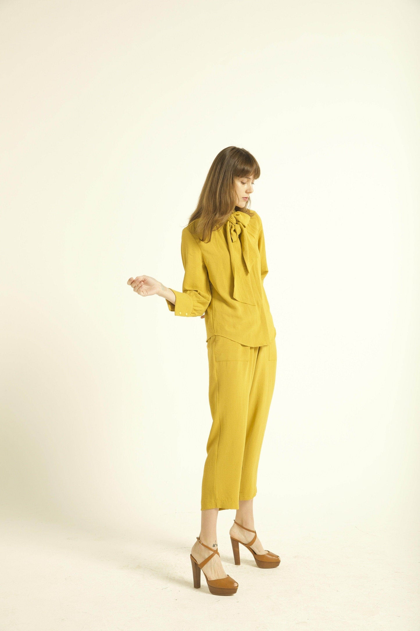 MUSTARD TAPERED PANT - dash and dot
