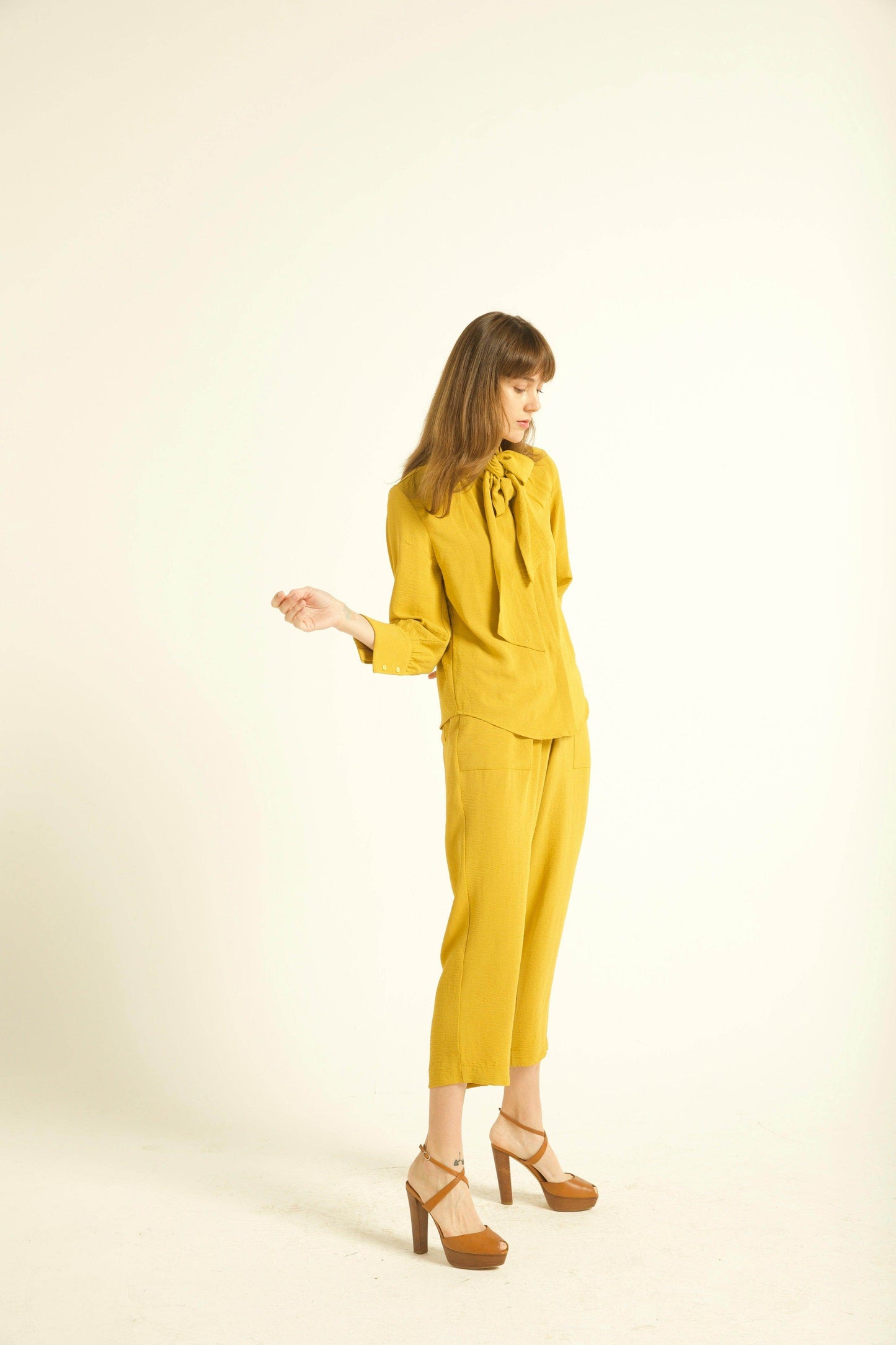 MUSTARD TAPERED PANT - dash and dot