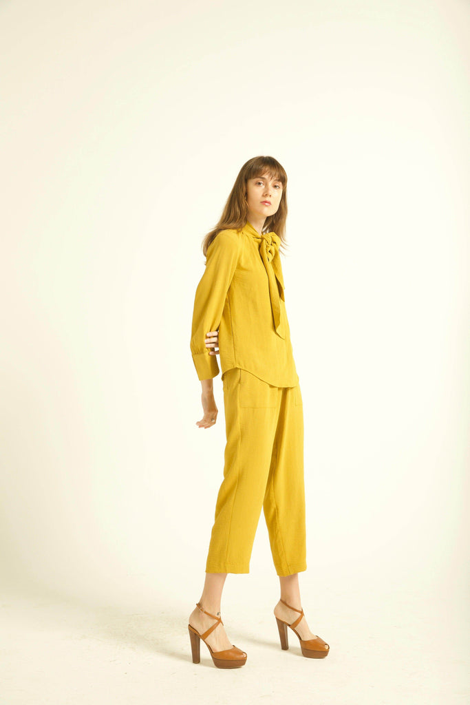 MUSTARD BOW TOP - dash and dot dash and dot