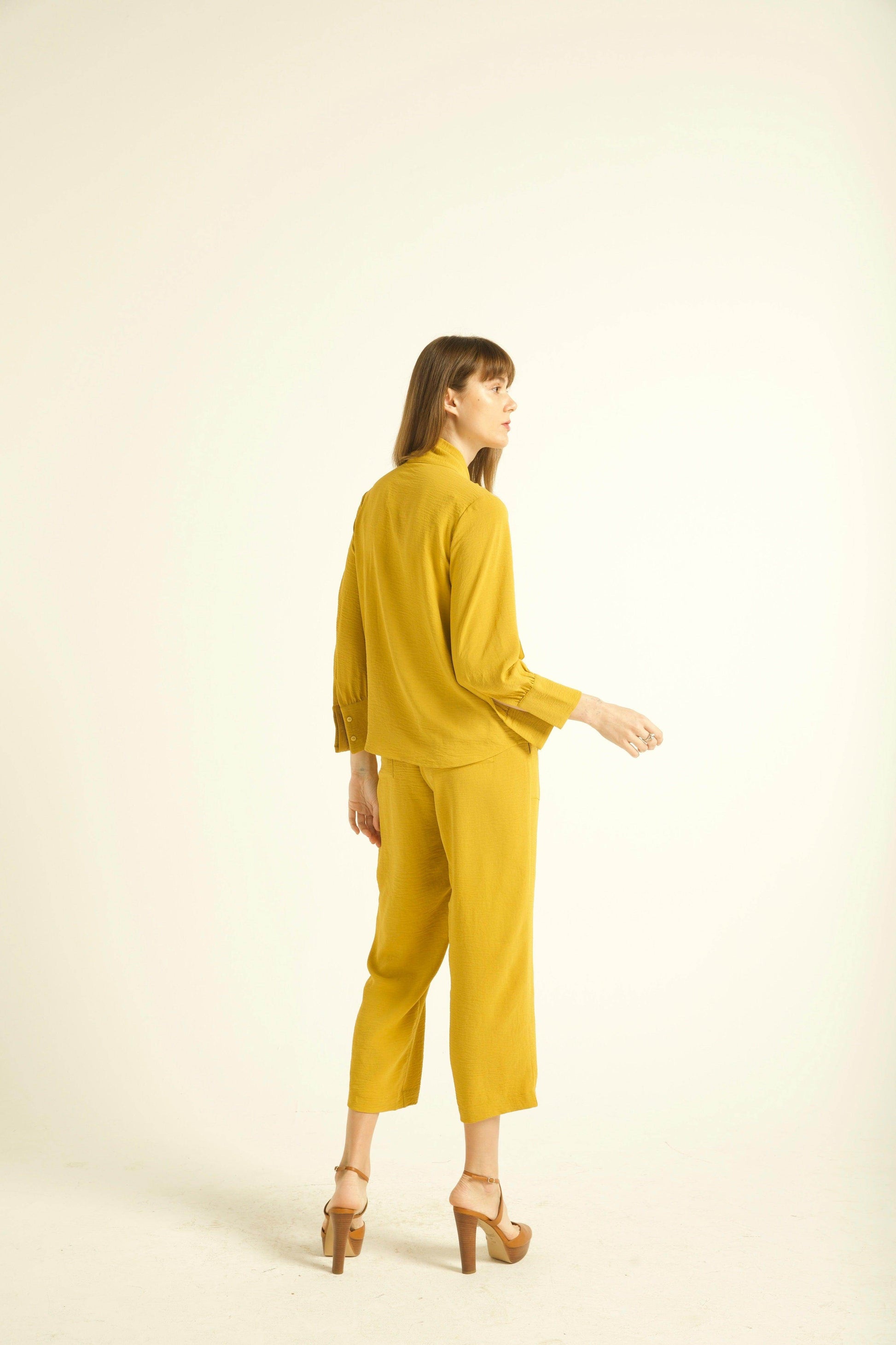 MUSTARD BOW TOP - dash and dot