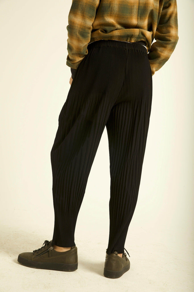 PLEATED DRUM PANT - dash and dot dash and dot