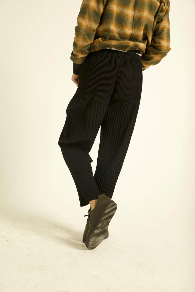 PLEATED DRUM PANT - dash and dot dash and dot