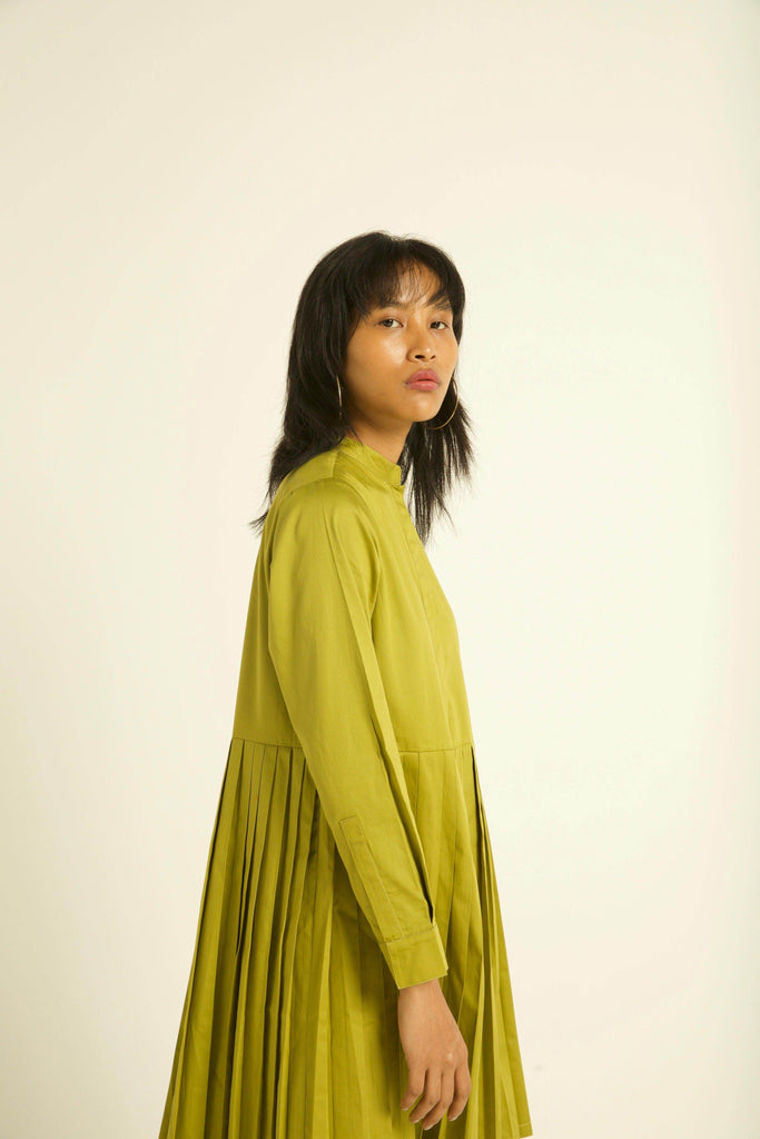 ACCORDION PLEAT SHIRT DRESS - dash and dot dash and dot