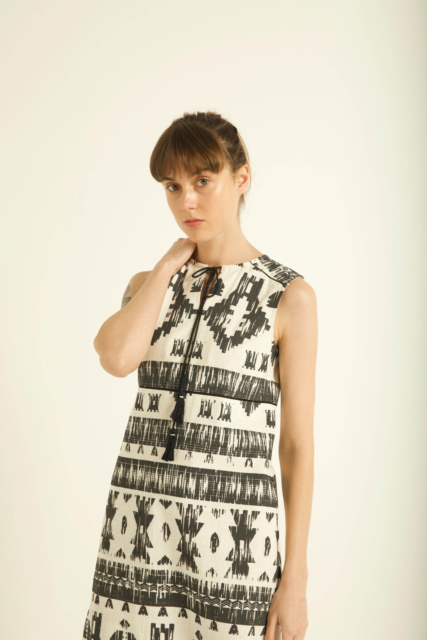 TEXTURED TRIBAL MIDI - dash and dot