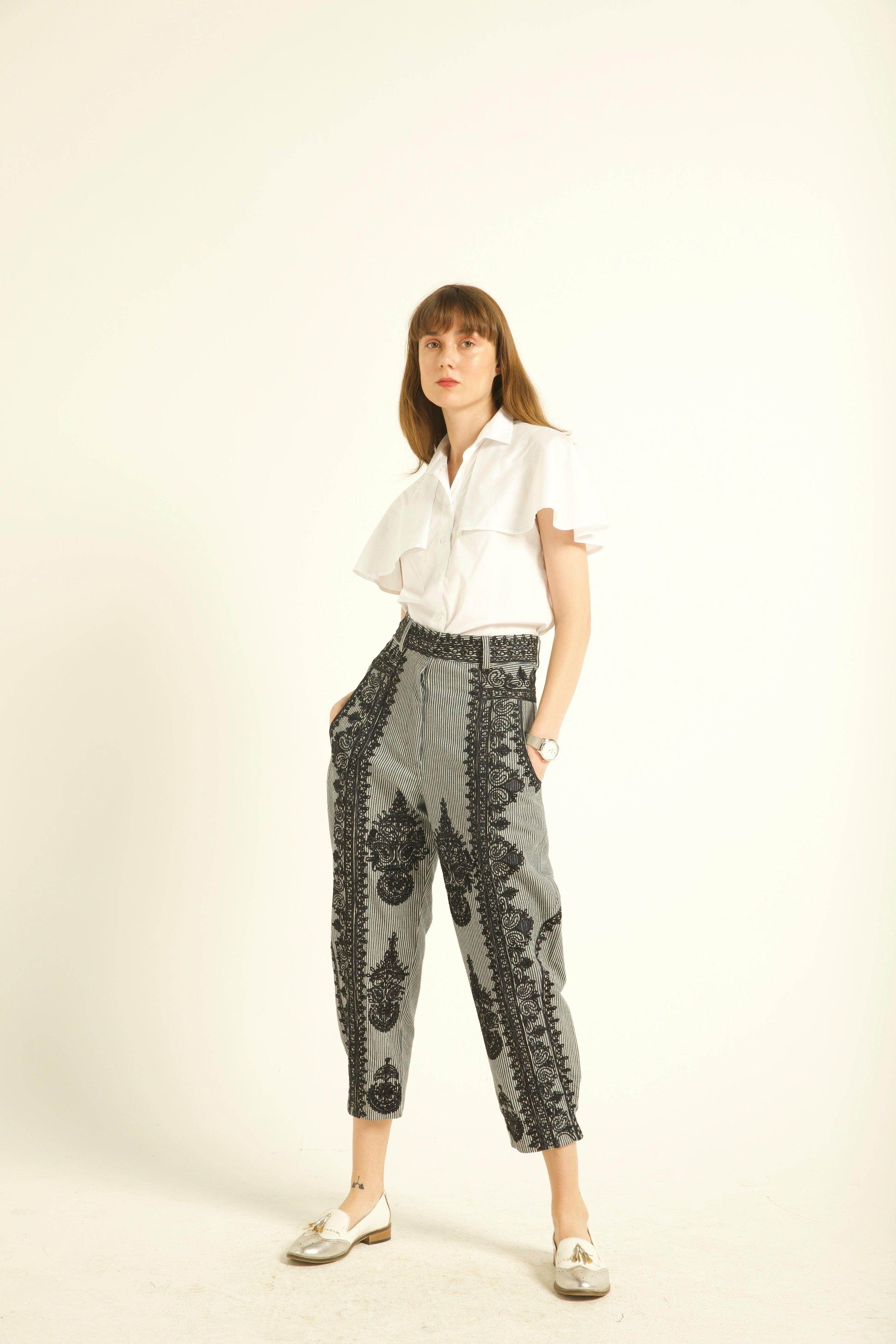 CAPE SLEEVE SHIRT - dash and dot