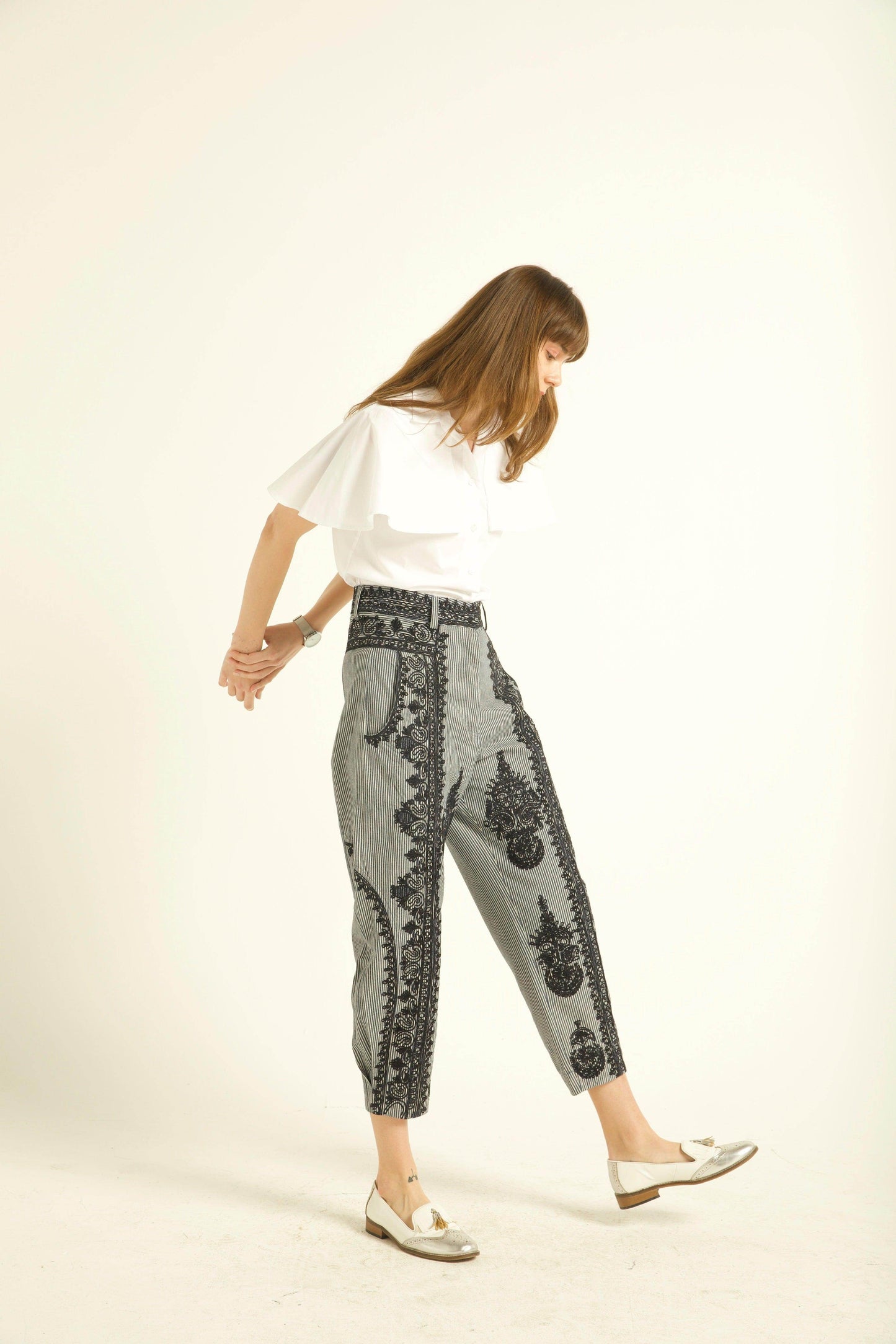 CAPE SLEEVE SHIRT - dash and dot