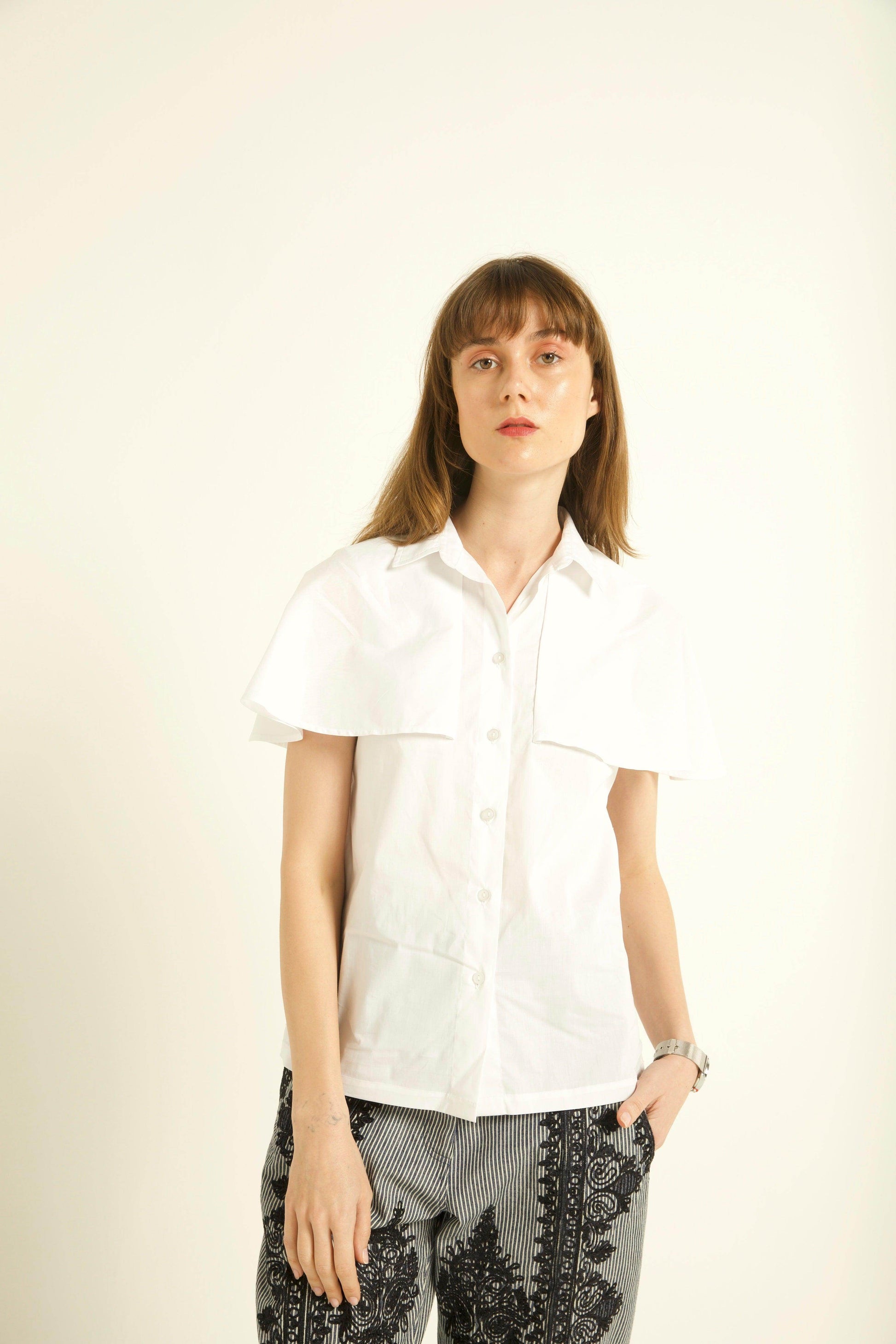 CAPE SLEEVE SHIRT - dash and dot