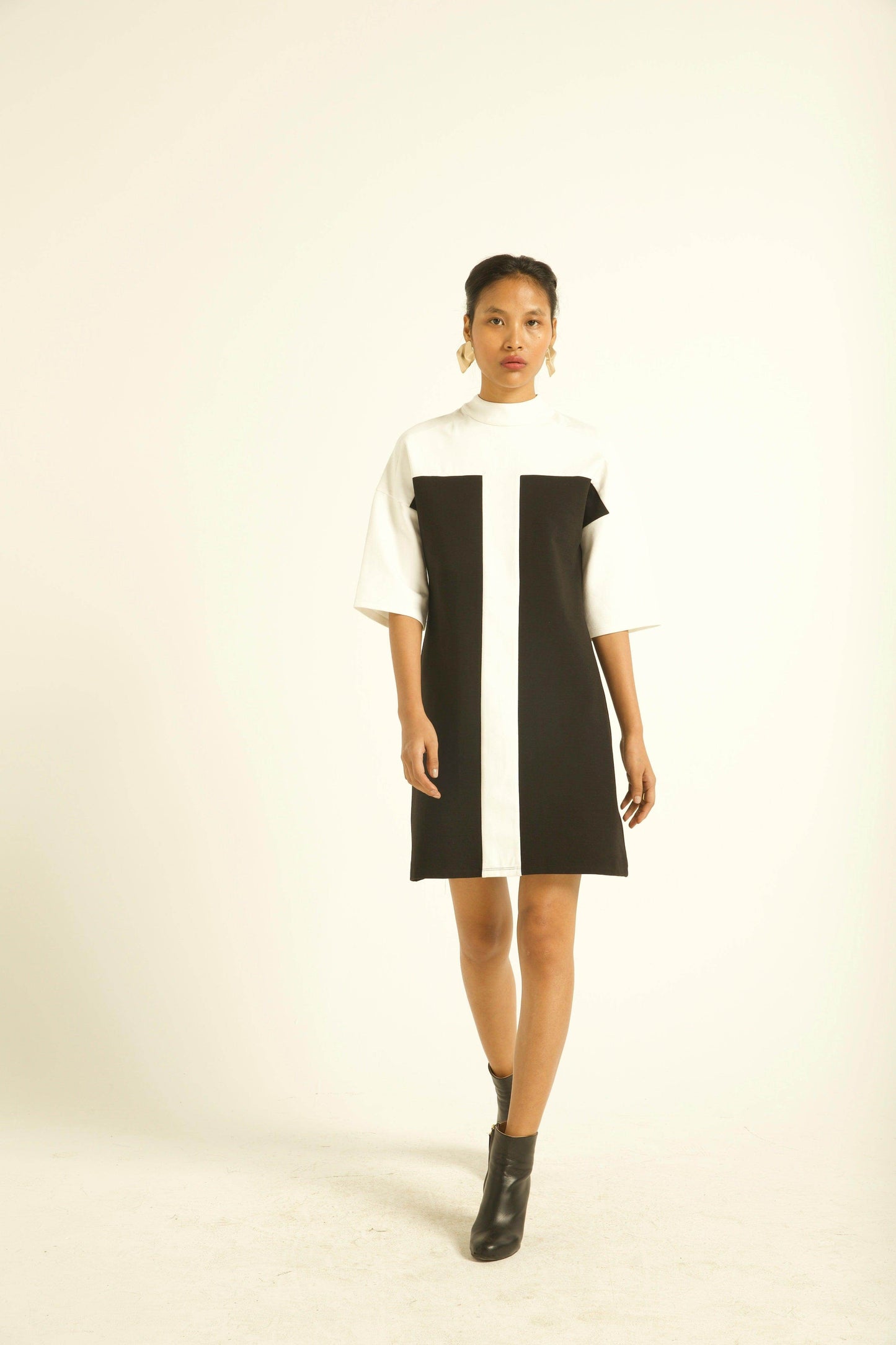 COLOUR BLOCK HIGH NECK DRESS - dash and dot