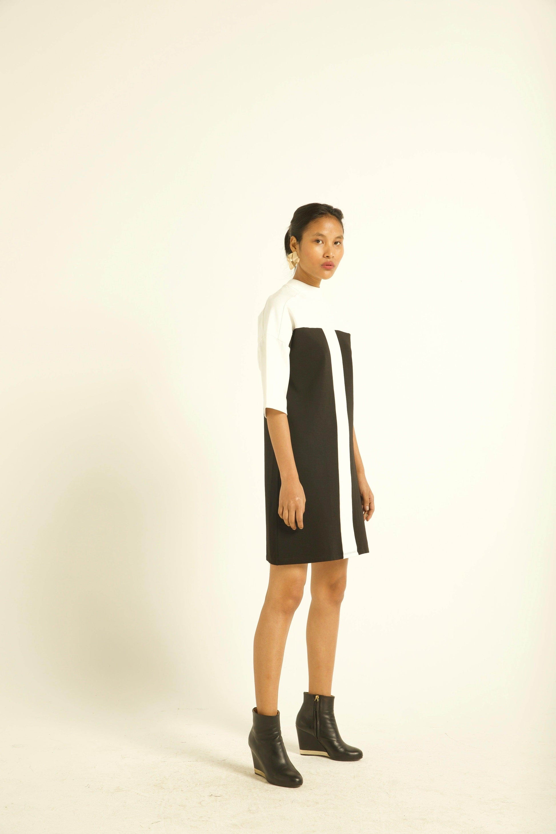 COLOUR BLOCK HIGH NECK DRESS - dash and dot