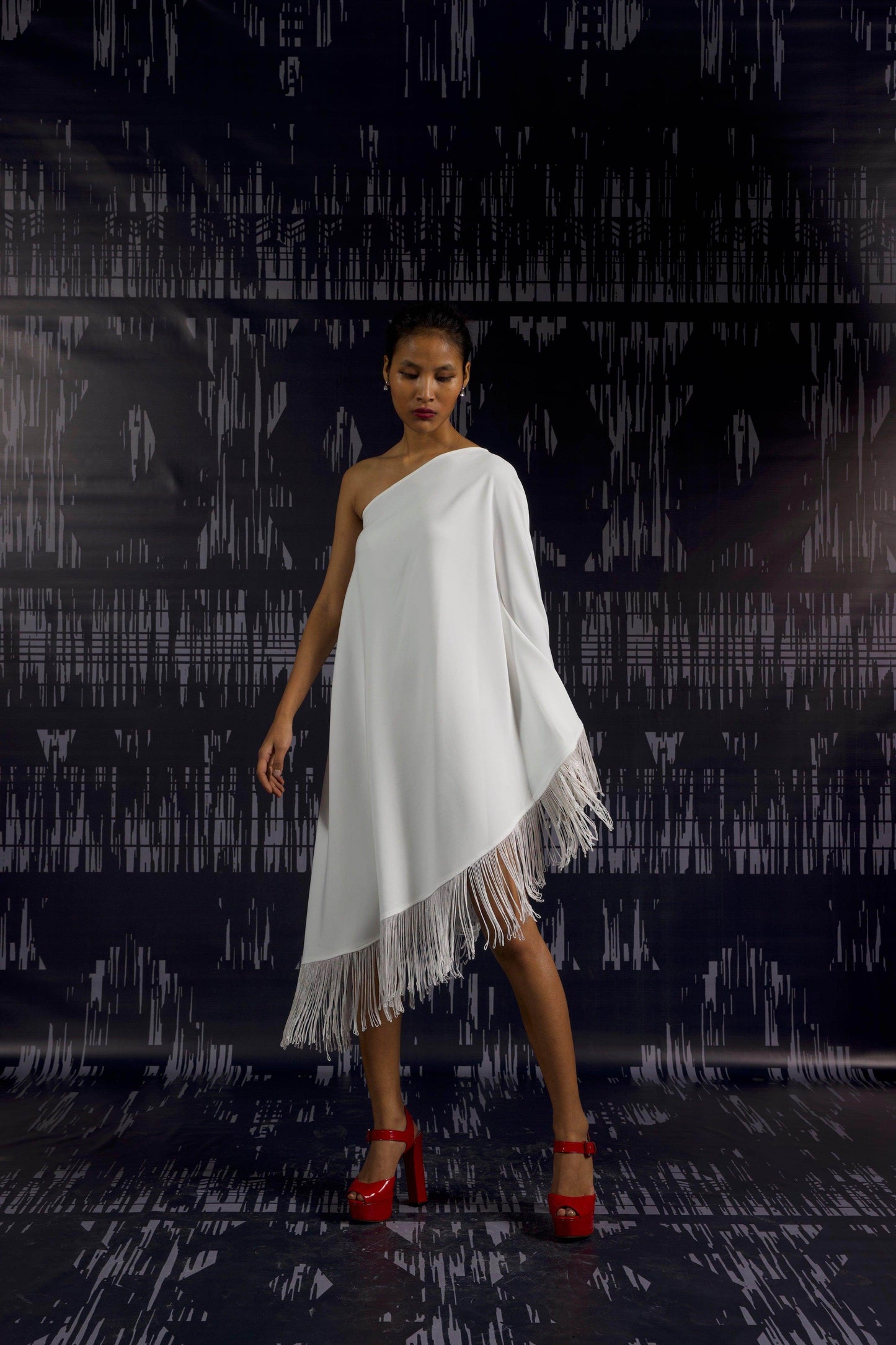 ONE SHOULDER FRINGE DRESS - dash and dot