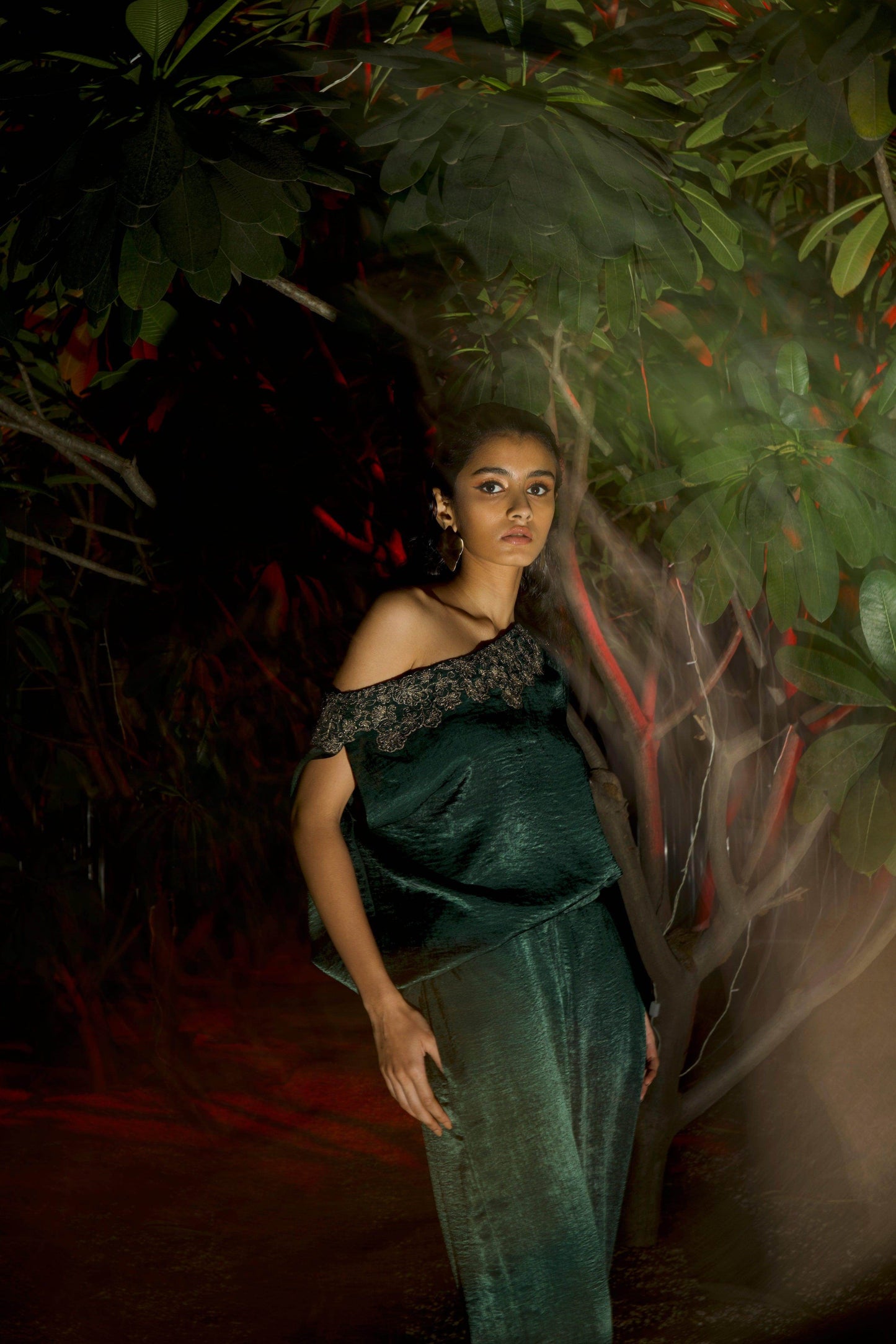 EXPOSED SHOULDER EMBROIDERED TOP - dash and dot