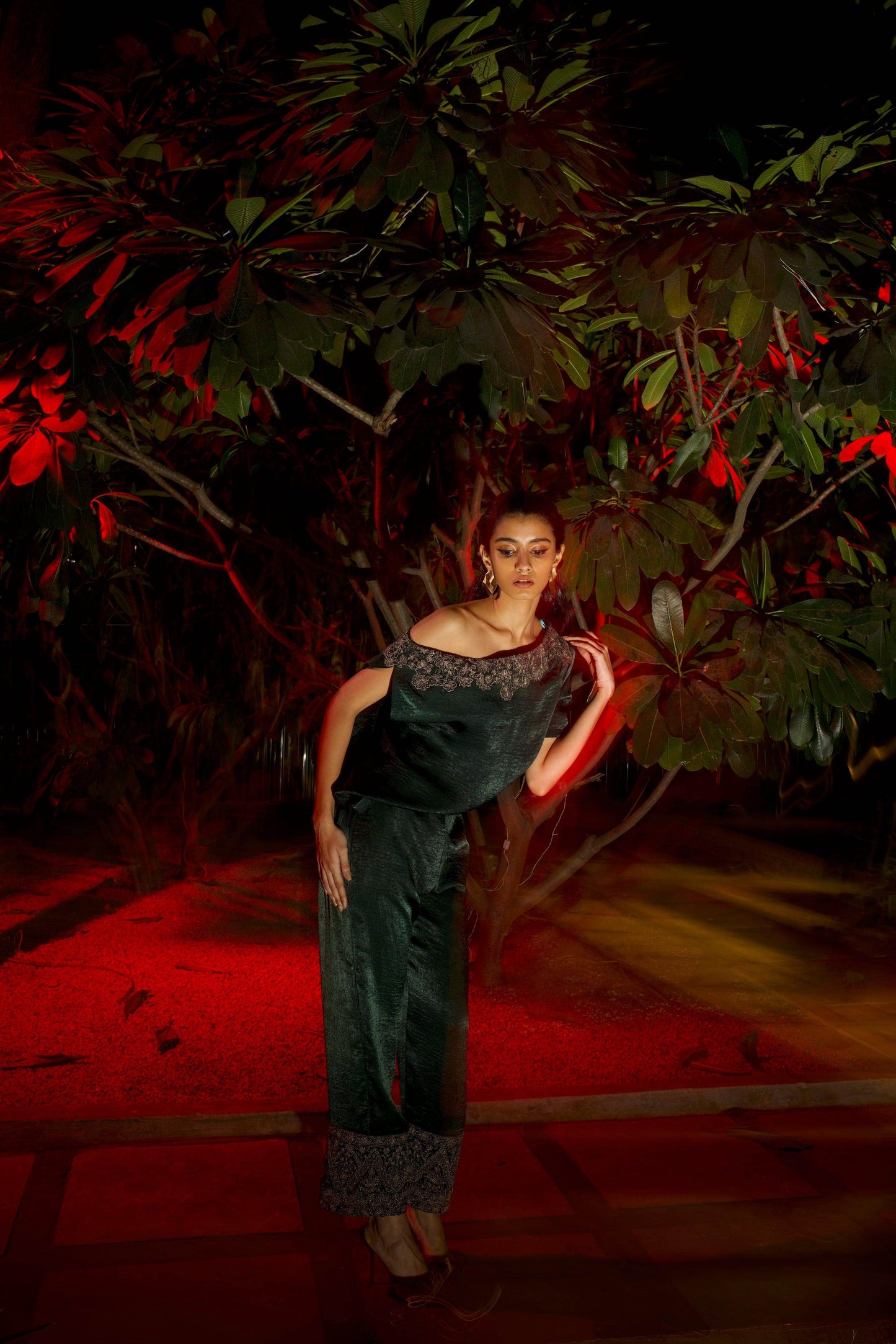 EXPOSED SHOULDER EMBROIDERED TOP - dash and dot