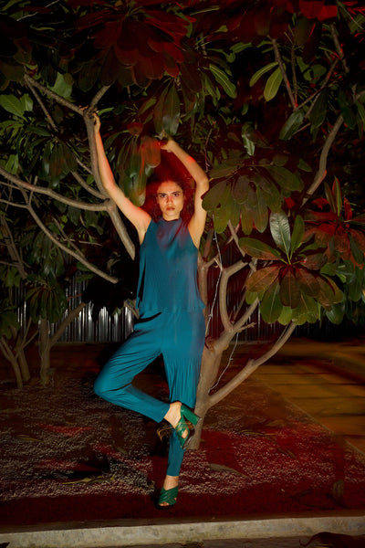 IRREGULAR PLEAT DRUM PANT - dash and dot