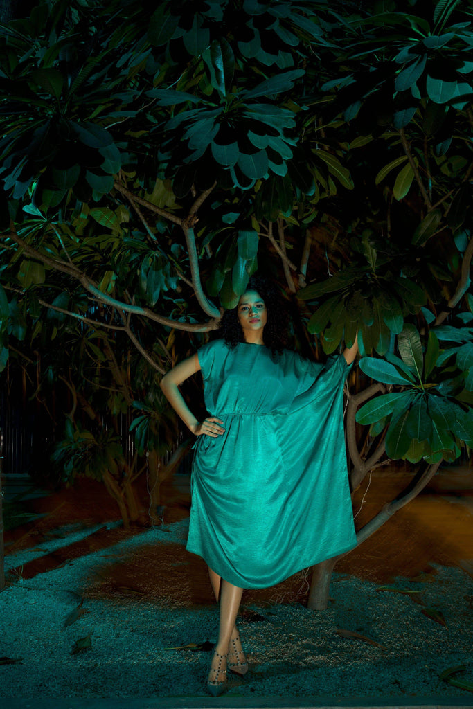 SINGLE SLEEVE DRAPED MIDI - dash and dot dash and dot