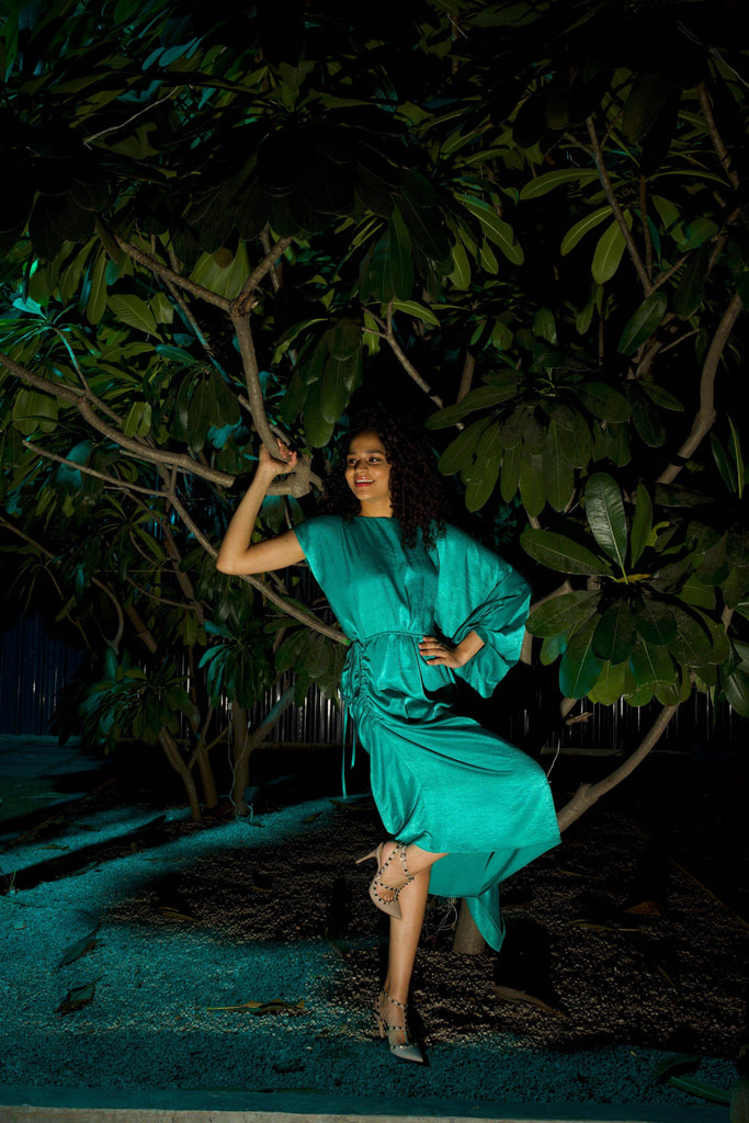 SINGLE SLEEVE DRAPED MIDI - dash and dot dash and dot