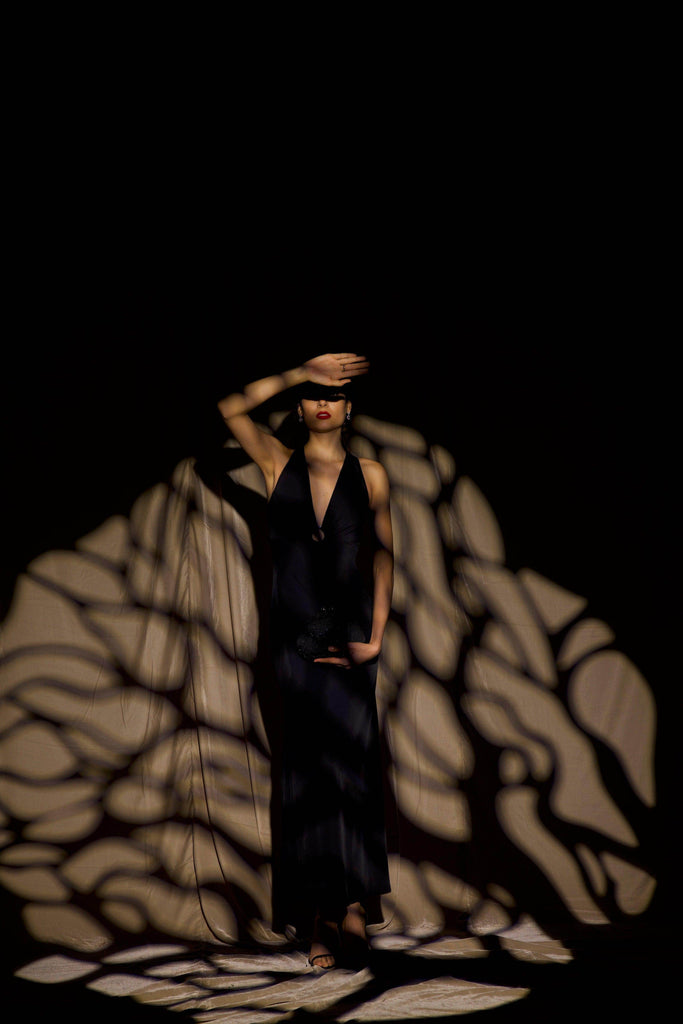 O GOWN - dash and dot dash and dot