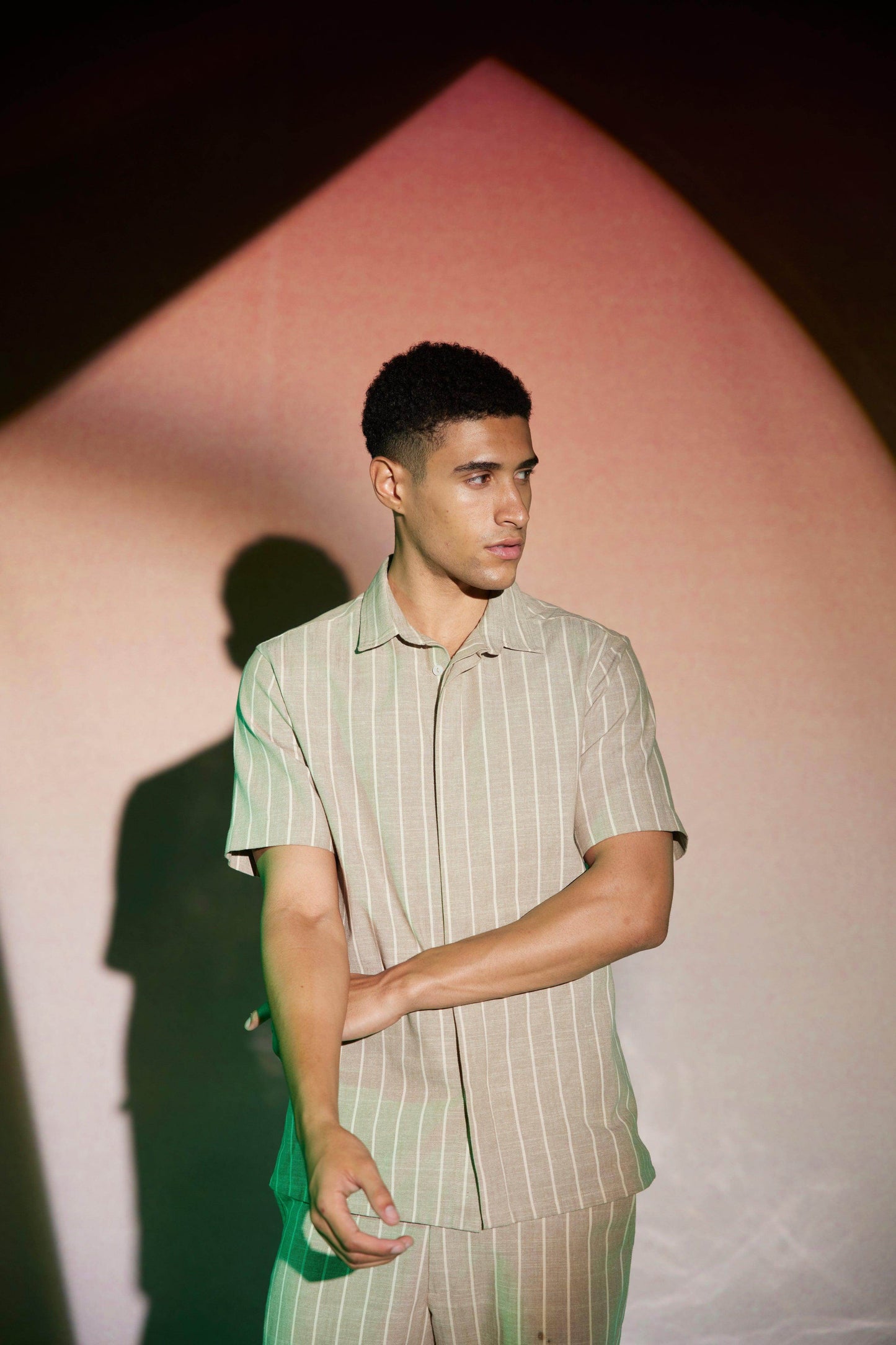 STRIPE HALF SLEEVE SHIRT - dash and dot