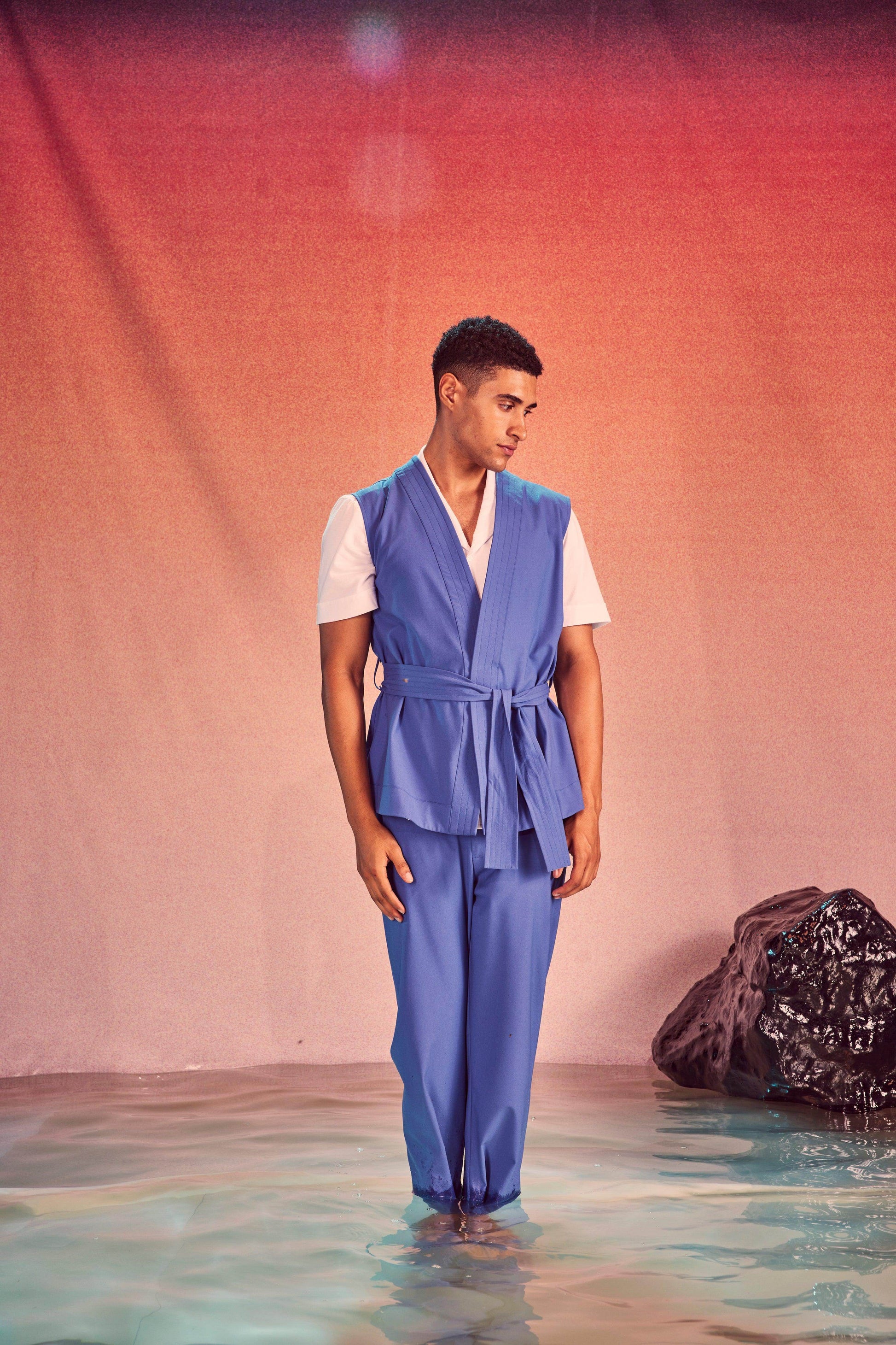 SLEEVELESS WRAP SUIT - dash and dot