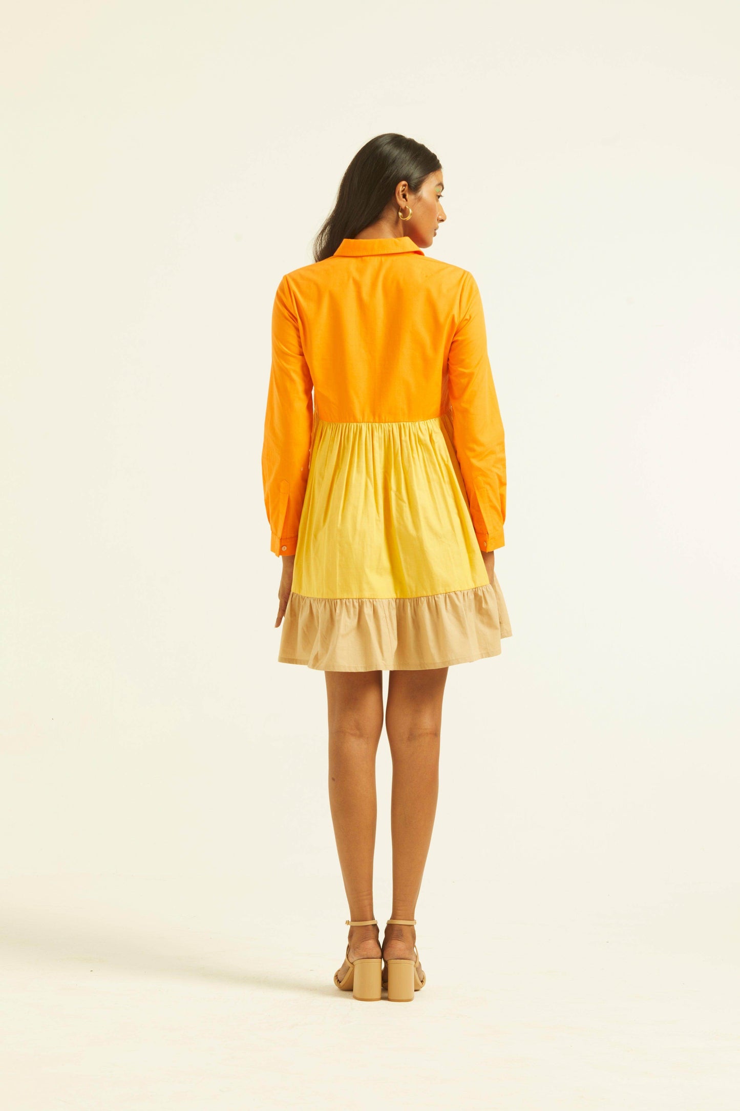 COLOR BLOCKED TIERED MINI - dash and dot