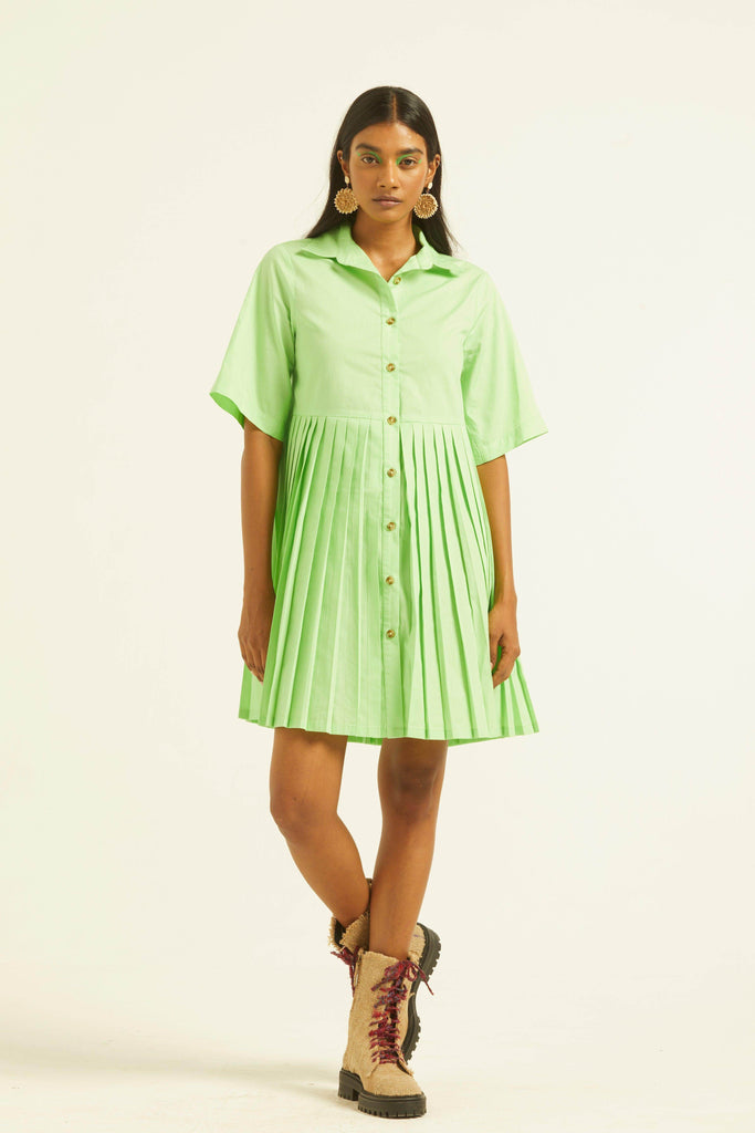 HALF SLEEVE ACCORDION PLEAT SHIRT DRESS - dash and dot dash and dot