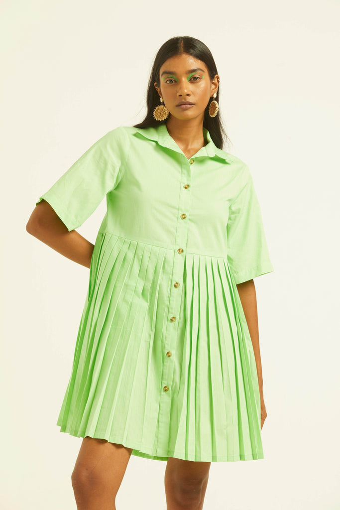 HALF SLEEVE ACCORDION PLEAT SHIRT DRESS - dash and dot dash and dot