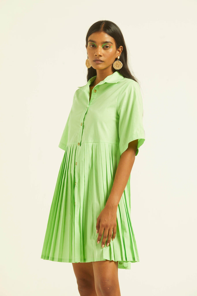 HALF SLEEVE ACCORDION PLEAT SHIRT DRESS - dash and dot dash and dot