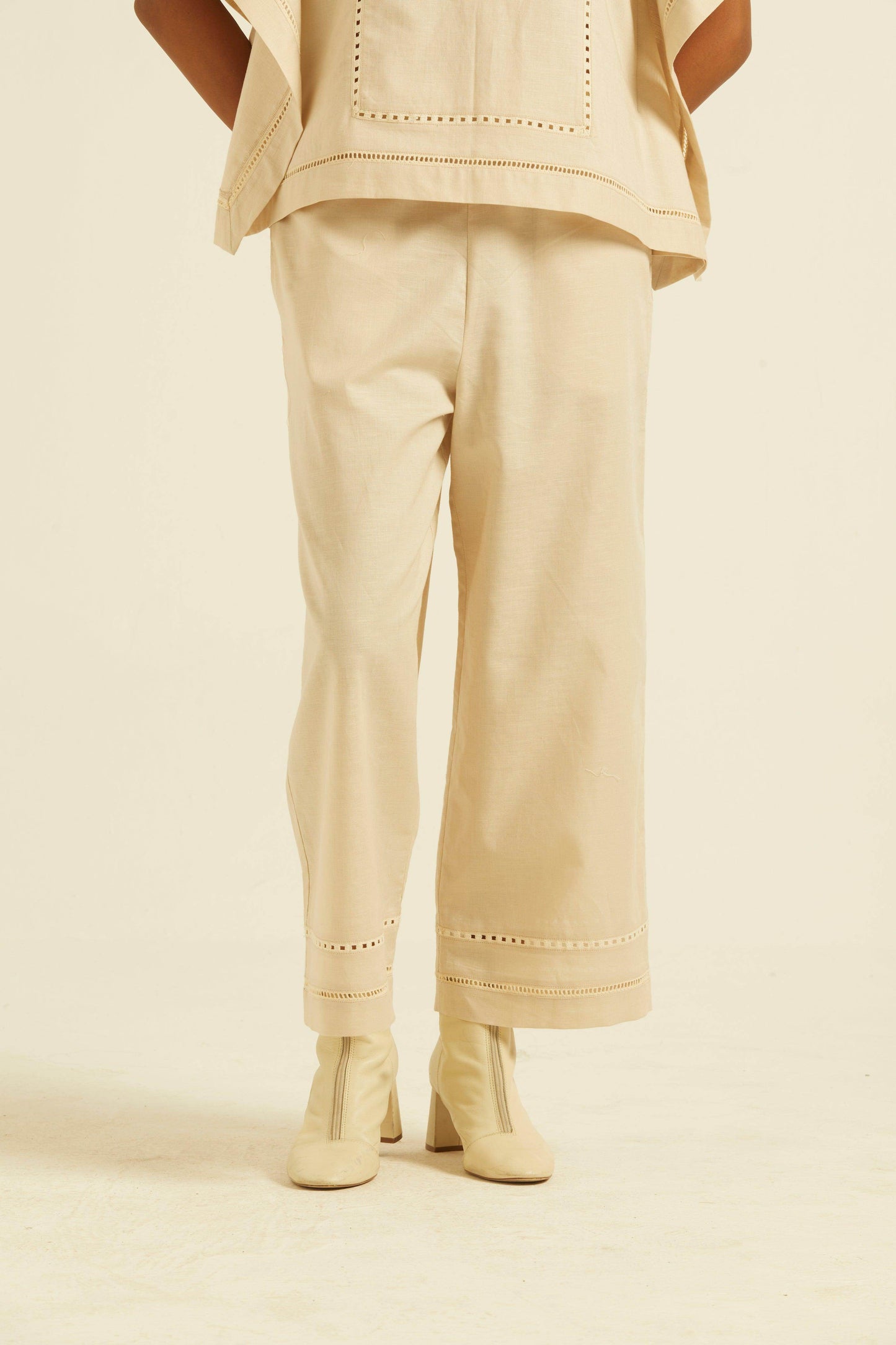 LINEN LACE PANTS - dash and dot