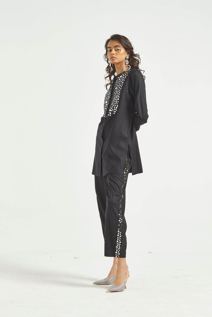 MIRROR EMBROIDERED SHIRT - dash and dot dash and dot