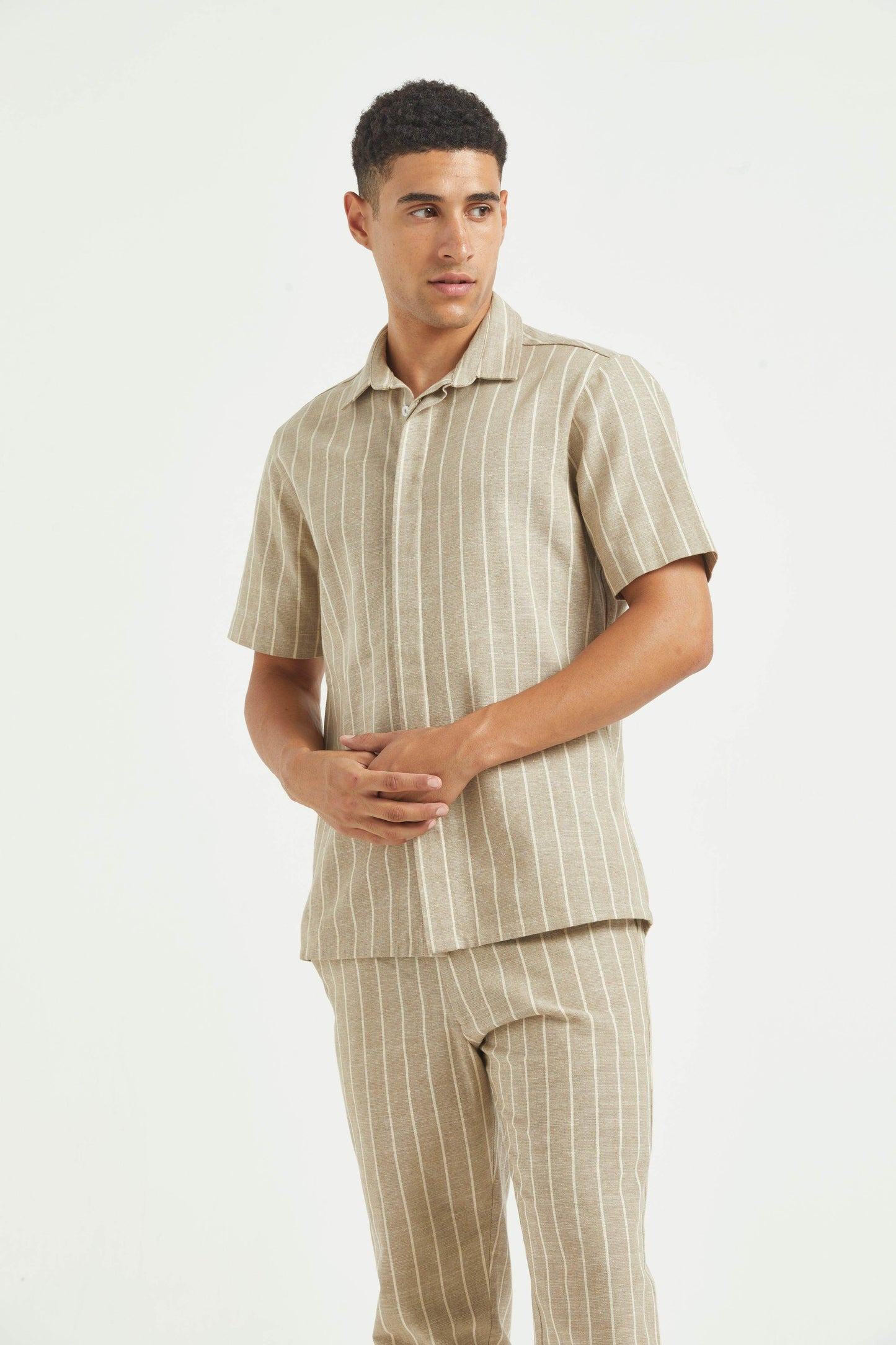 STRIPE HALF SLEEVE SHIRT - dash and dot