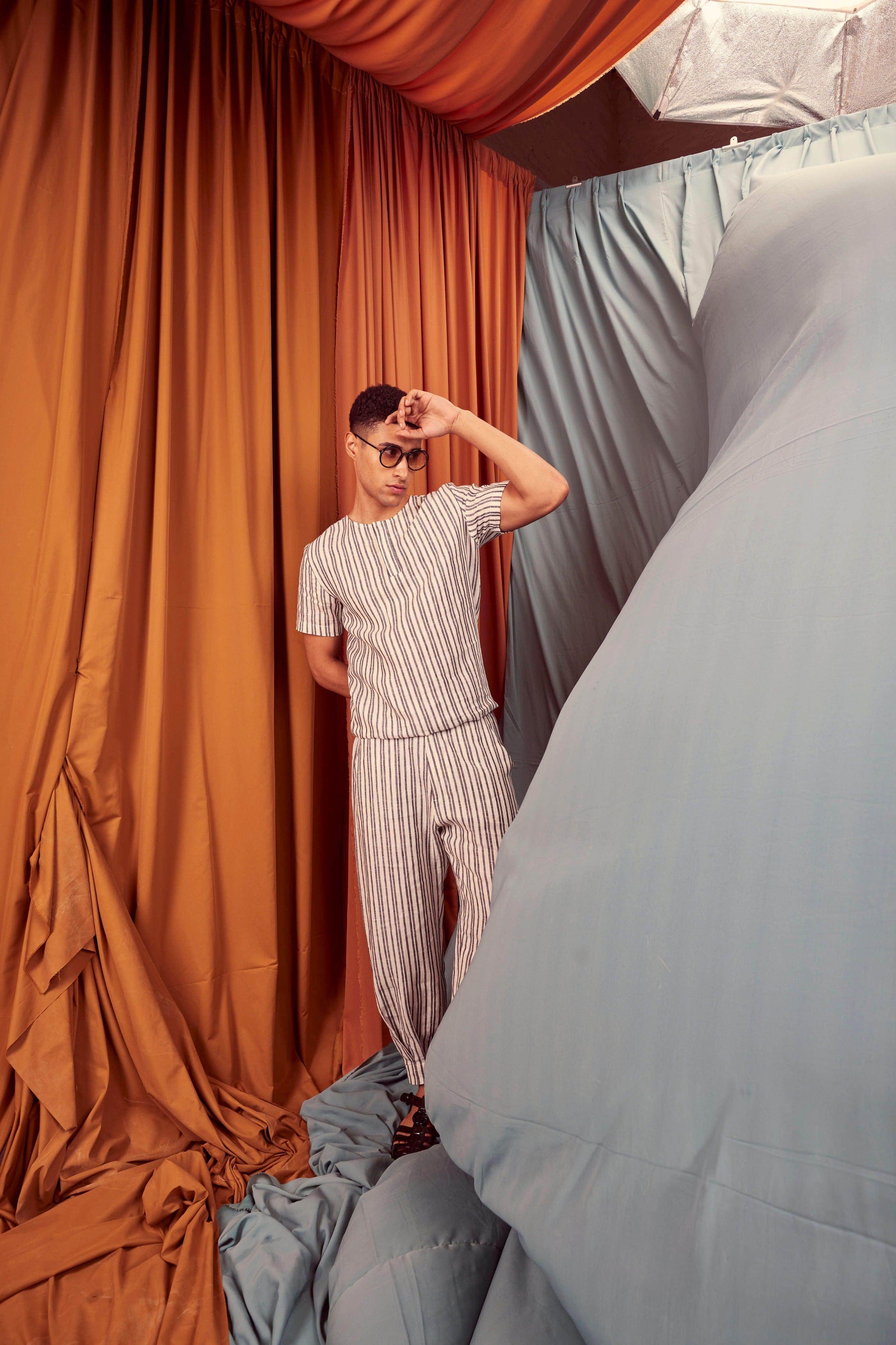 LINEN STRIPE POPOVER SHIRT - dash and dot