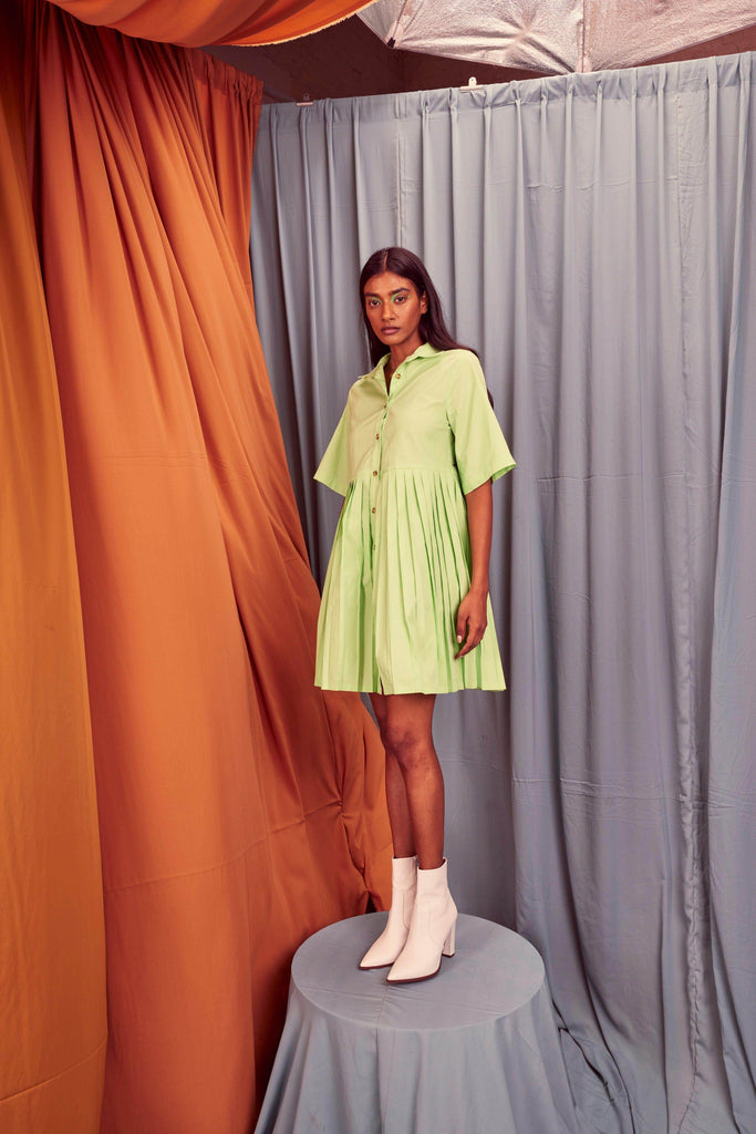 HALF SLEEVE ACCORDION PLEAT SHIRT DRESS - dash and dot dash and dot