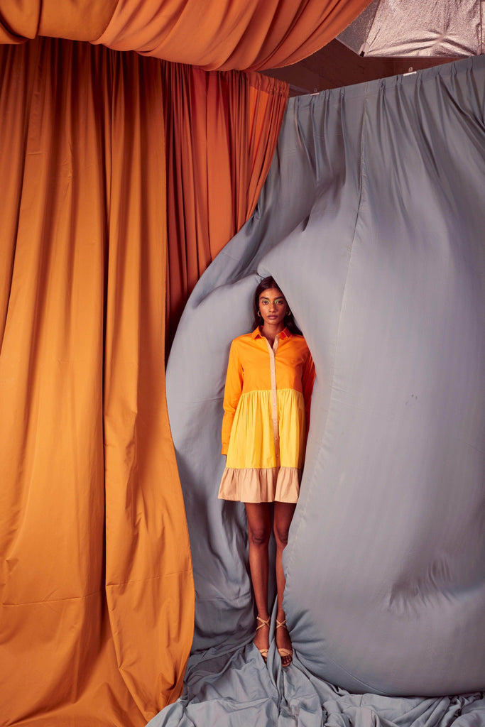 COLOR BLOCKED TIERED MINI - dash and dot dash and dot