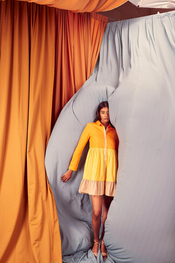 COLOR BLOCKED TIERED MINI - dash and dot dash and dot