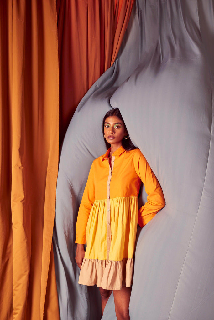 COLOR BLOCKED TIERED MINI - dash and dot dash and dot