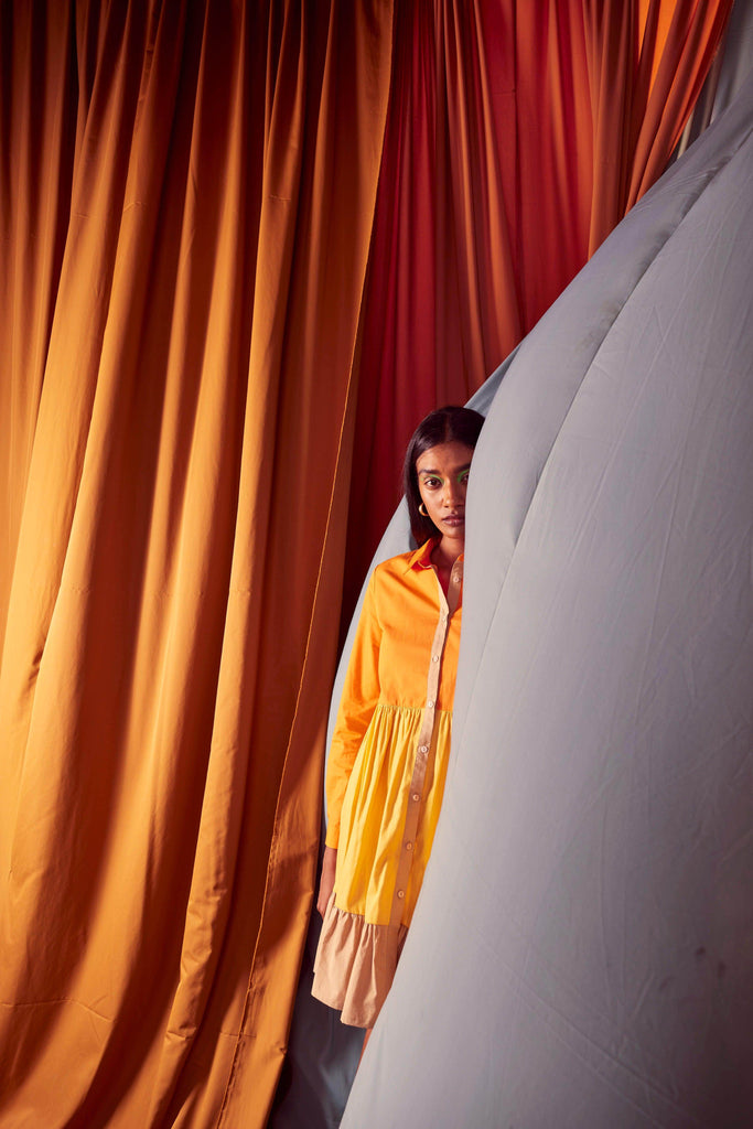 COLOR BLOCKED TIERED MINI - dash and dot dash and dot